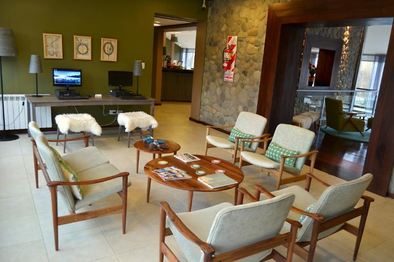 Hotel Aca El Calafate Eksteriør bilde